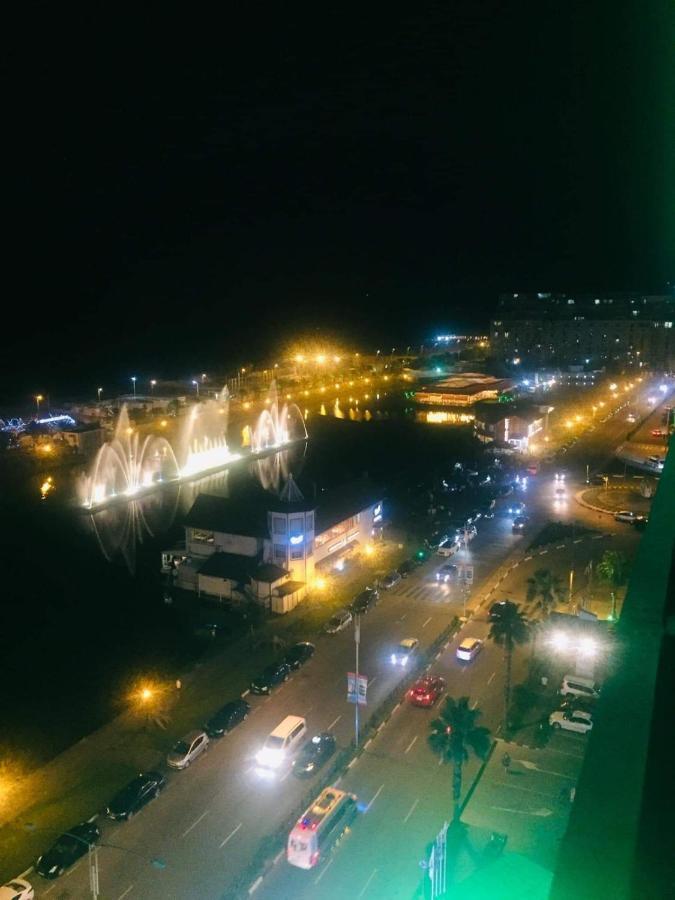 Orbi City Batumi Esterno foto